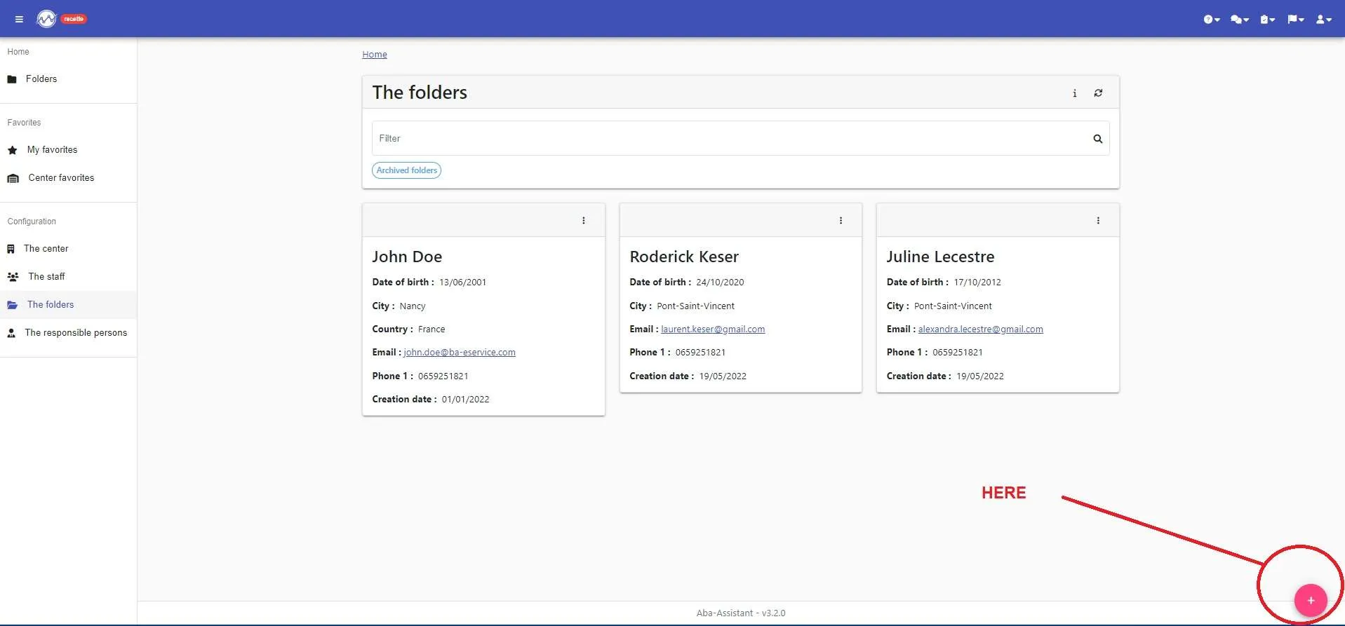 “The folders” page, and the pink “+” button at the bottom right to create a folder
